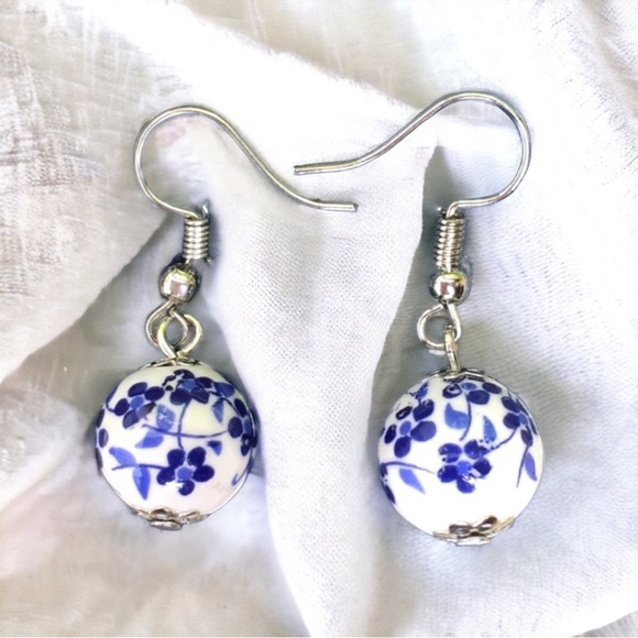 Jewelry - Blue Flower Ball Earrings